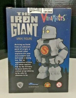 SDCC Super-Hero The Iron Giant Vinyl Figure - Image 1 of 4