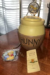 Winnie The Poo SERIES VI Limited Edition Watch Collectors Club Tug Of Poo - Picture 1 of 6