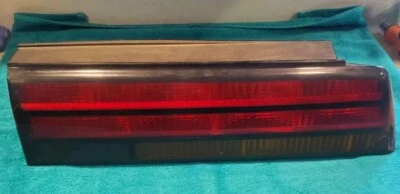 86 - 92 Pontiac Firebird Passenger RH Side Tail Light Assembly *SEE PICS* OEM - Image 1 of 4