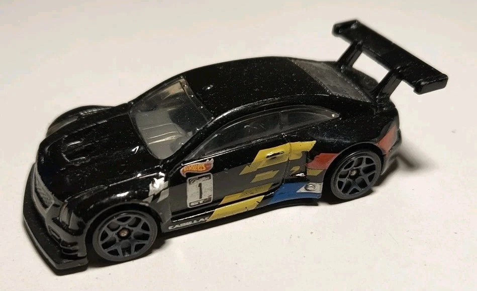 *Hot Wheels '16 Cadillac ATS-V R (3612)* - Bild 1 von 1