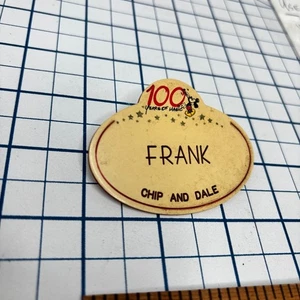 Walt Disney Chip und Dale Disneyana Frank Namensschild Pin 100 Jahre Magie 2001 - Bild 1 von 3