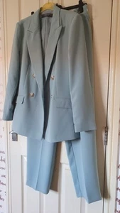 Primark Suit - Picture 1 of 9