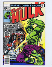 Incredible Hulk #220 Marvel 1978 Fury at 5000 Fathoms !