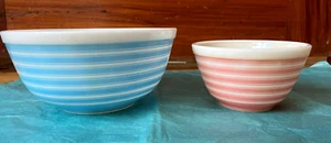 Two 1960 Pyrex Rainbow Stripe Nesting Bowls Pink #401 1.5 Pint Blue #403 2.5 Qt - Picture 1 of 17