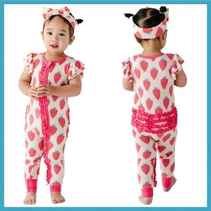 Kiki + Lulu You're My Jam Strawberry Short Sleeve Ruffle Romper 6-12 Months NWT - Picture 1 of 3