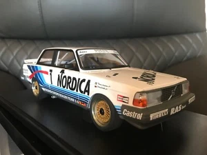 AUTOART 1/18 VOLVO 240 TURBO WINNER OF DTM CHAMPIONS (ZOLDER)#1 1986 88693 - Picture 1 of 10