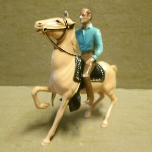 THE REBEL, Miniature HARTLAND FIGURE & HORSE, Good condition