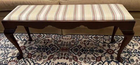 Mahogany Queen Anne Bedside Bench with Cabriole Legs Cover