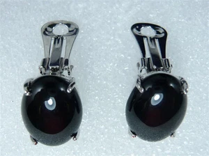 Pretty Genuine Black Agate Oval Beads White Gold Plated Clip-On Earrings - Picture 1 of 3
