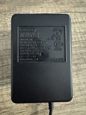 Super Nintendo SNES OEM SNS-002 AC Adapter Power Supply Tested & Cleaned Working - Image 1 of 4