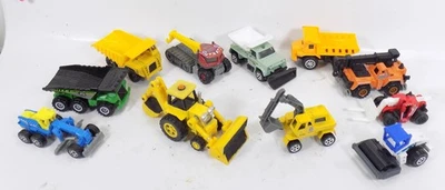 Camiones de juguete / Vehículos de construcción / LOTE DE 11 / MATCHBOX / CAMIÓN VOLQUETE / REGALOS Foto 1 de 3
