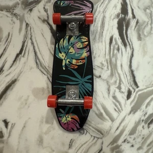 LOL Surprise OMG Doll Cool Lev Geometric Skateboard Accessory Replacement E1 - Picture 1 of 3