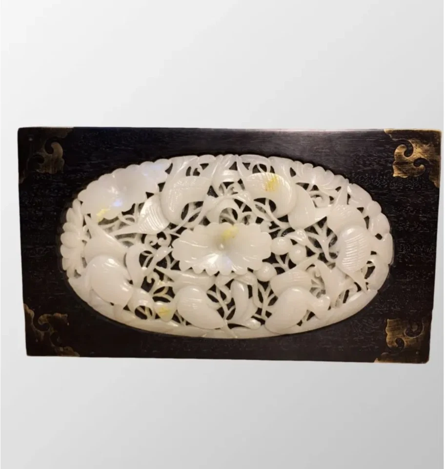 Caixa de joias vintage chinesa de madeira dura incrustada branca de jade Afeganistão - Imagem 1 de 4