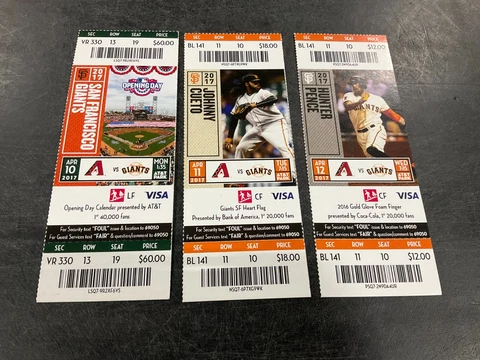 GIANTS 2017 TICKET STUB 4/10/17-4/11/17-4/12/17 VS DIAMONDBACKS Cover