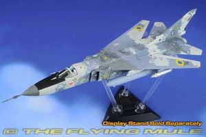 Calibre Wings 1:72 Su-24MR Fencer-E Ukrainian Air Force Yellow 59 - Picture 1 of 8