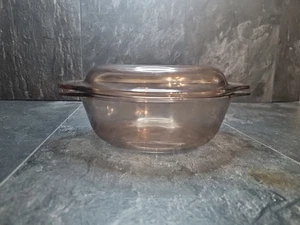 Small Casserole Dish With Lid Arcopal Pyrex France Amber Smoked Glass Vintage - Picture 1 of 5