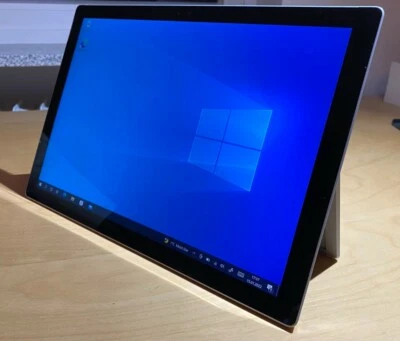 Microsoft surface pro 4 Tablet, Intel i5-6300U, 2.40Ghz, 4GB RAM, 128GB SSD - Bild 1 von 4