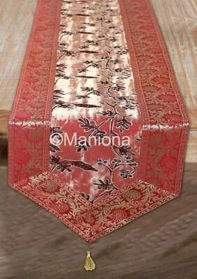 Indian Floral Print Silk Aari Zari Table Runner Kantha Dining Table Cover Cloth  - Image 1 of 4