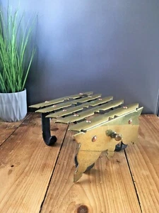 SUPERB ANTIQUE BRASS & COPPER RIVETED WROUGHT IRON FOOTMAN TRIVET PLATE WARMER - Picture 1 of 11