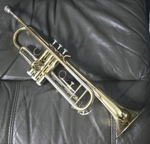 Accent B-Flat Trompete TR514L OHNE KOFFER & 7C Mundstück frisch gefettete Perlenpads - Bild 1 von 15