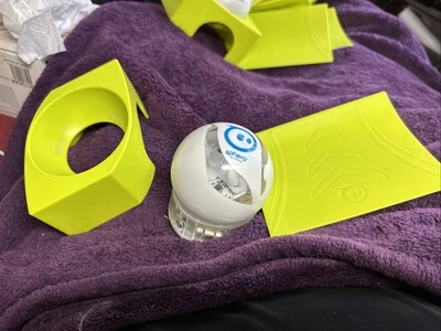 Robot bola habilitada para aplicación Sphero BOLT caja completamente funcional codificación STEM juguete y cargador Foto 1 de 4