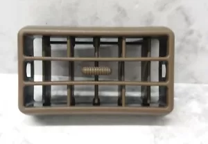 1998-2005 Ford F150 F250 F350 Dash Air vent Passenger RhHSide VENT Taupe - Picture 1 of 7
