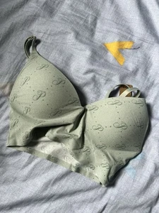 Victoria Secret PINK Wireless Push Up Bra XS Green T Shirt Seamless Front New - Picture 1 of 5