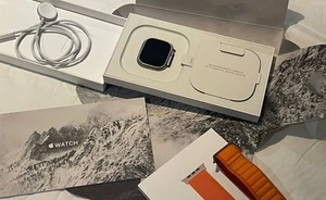 Apple Watch Ultra GPS Cellular 49mm Tytanowa obudowa Pomarańczowa alpejska pętla, w idealnym stanie 93 biustonosz - Zdjęcie 1 z 10