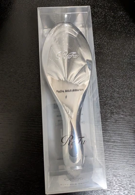 ReFa AILE Silver Hair Brush MTG Shine Scalp & Hair Care RS-BS-15A Shiny Smooth - Image 1 of 4