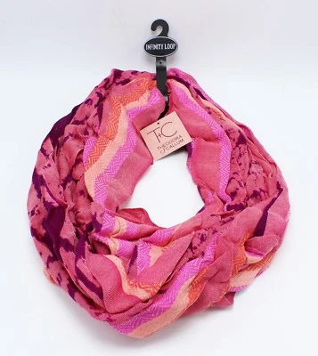 Nueva bufanda Theodora & Callum rosa infinito lazo con etiquetas de $38 #TC061500ROSA. Foto 1 de 2