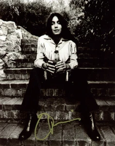 EMMYLOU HARRIS SIGNED AUTOGRAPHED 8x10 PHOTO COUNTRY MUSIC LEGEND BECKETT BAS - Picture 1 of 2