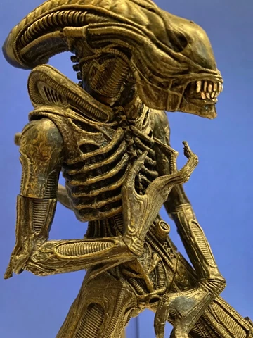 Aliens Warrior Alien Action figure Loose Mcfarlane Toys loose Cover