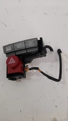 TOYOTA PRIUS 2009-2015 HAZARD WARNING SWITCH PANEL 75D809 - image 1 of 4