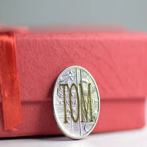 personalisierte Münze individuelle Münze graviert Sammlerstück Geburtstag Weihnachtsgeschenk 5p - Bild 1 von 1