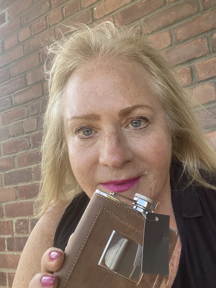 LEATHER OVER STAINLESS FLASKS NEW SET OF 3 SHOWER ,GROOMS,DADS RETAL $74 - Image 1 of 4