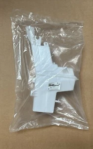 Genuine Windshield Water Reservoir 2017-2018-2019 Sportage Water Bottle Tank NEW - Picture 1 of 5