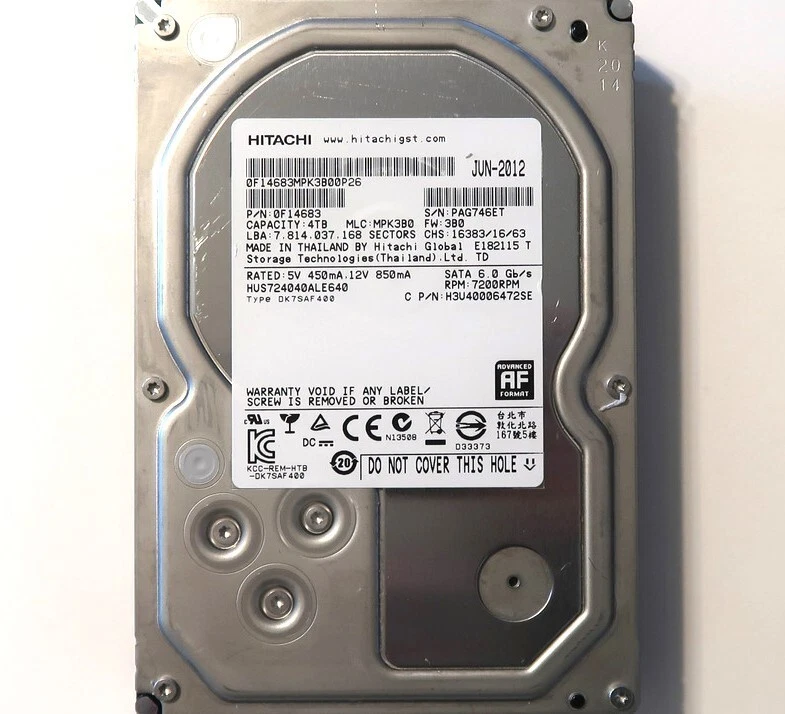 Hitachi HUS724040ALE640 0F14683 MPK3B0 Thailand 4.0TB Sata 3.5" HDD JUN-2012 - Image 1 of 1