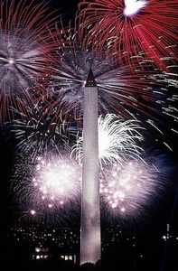 Impresión artística fotográfica del 4 de julio de exhibición de fuegos artificiales del monumento a Washington - Imagen 1 de 3