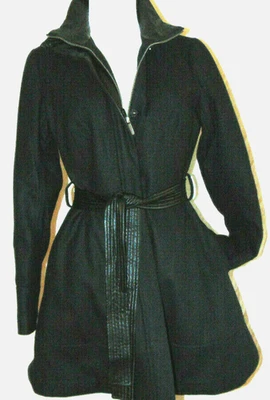 G.I.L.I. Abrigo de lana peplum got it love it gabardina de lana de imitación de cuero talla 2 Foto 1 de 4