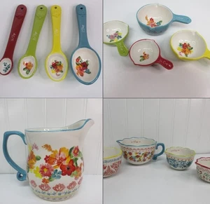 Pioneer Woman Wildflower Whimsy robustes Steinzeug 13-teiliges Messset - Bild 1 von 24