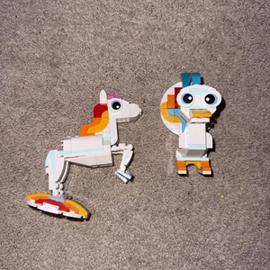 LEGO Creator 3 in 1 Magical Unicorn Toy Animal Playset 31140 *SEE DETAILS* - Picture 1 of 3