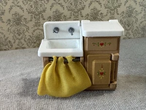 Casa de muñecas miniatura 1:24 Mattel The Littles frigorífico/fregadero combo en metal blanco tostado  - Imagen 1 de 8