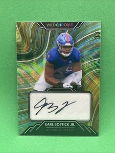 2023 Wild Card Wildchrome Wave Ribbon Green #WCR-35 Earl Bostick Jr. Auto #7/8 - Bild 1 von 2