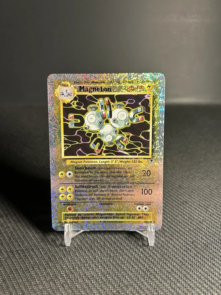 Pokémon TCG Magneton 28/110 Legendary Collection Reverse Holo LP/LP- - Image 1 of 4