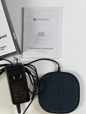 Mophie 15W Fast Charge Wireless Charging Pad for iPhones & Galaxy Phones (Qi) - Image 1 of 4