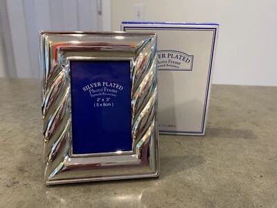 New Silver Plated Tarnish Resistant 2”x3” Picture Frame - Image 1 of 4