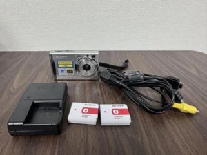 Sony Cyber-shot DSC-W80 Digitalkamera nur Sprache Japanisch - Bild 1 von 20