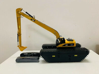 Caterpillar Cat 320D Long Reach Amphibious Excavator 1:50 Engineering Vehicles - Image 1 of 4