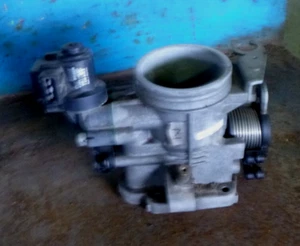 BMW 3 series E36 1.6 Throttle Body - Picture 1 of 4