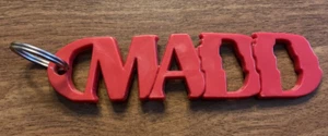 Portachiavi rosso vintage MADD madri contro conducenti ubriachi guida - Foto 1 di 10